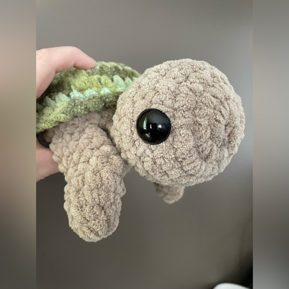 Sea Turtle Plushie Stuffie Amigurumi - Picture 8 of 9